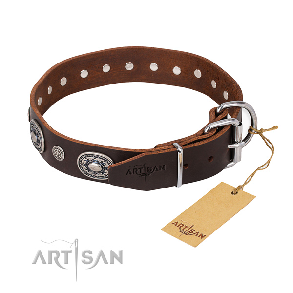 Bruin hondenhalsband leer Bruin lederen hondenhalsband