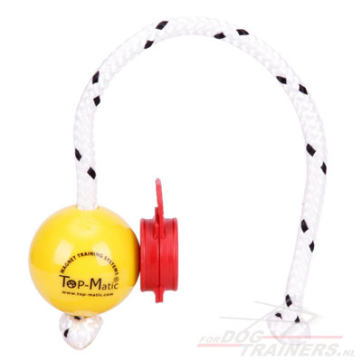 Top-Matic Gele Rubberen Hondenbal met Rode Magneet Top-Matic Gele Rubberen Hondenbal met Rode Magneet
