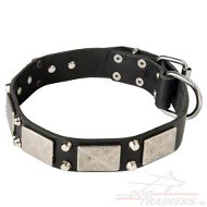 Heet Versierde Lederen Honden Halsband met Platen en Knoppen Heet Versierde Lederen Honden Halsband met Platen en Knoppen