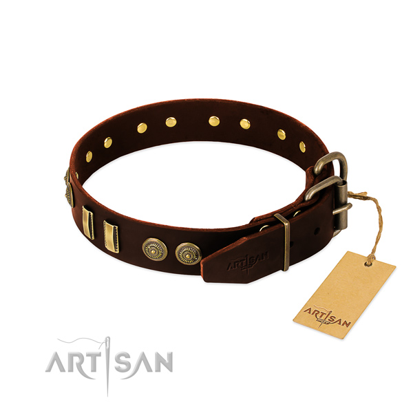 Bruin leer hondenhalsband nieuwe studs