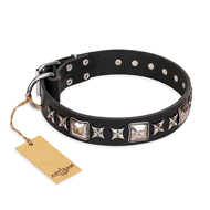 Lederen zwarte halsband hond Space Walky Versierde halsband leer met diverse studs