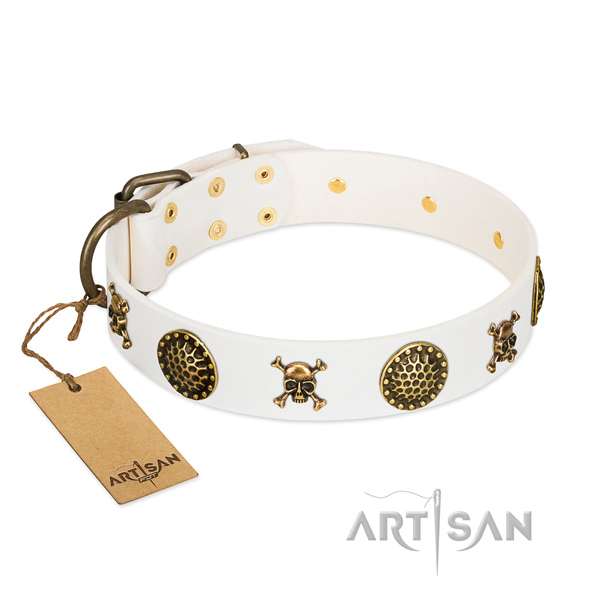 Witte lederen hondenhalsband Mooie leren halsban Finery