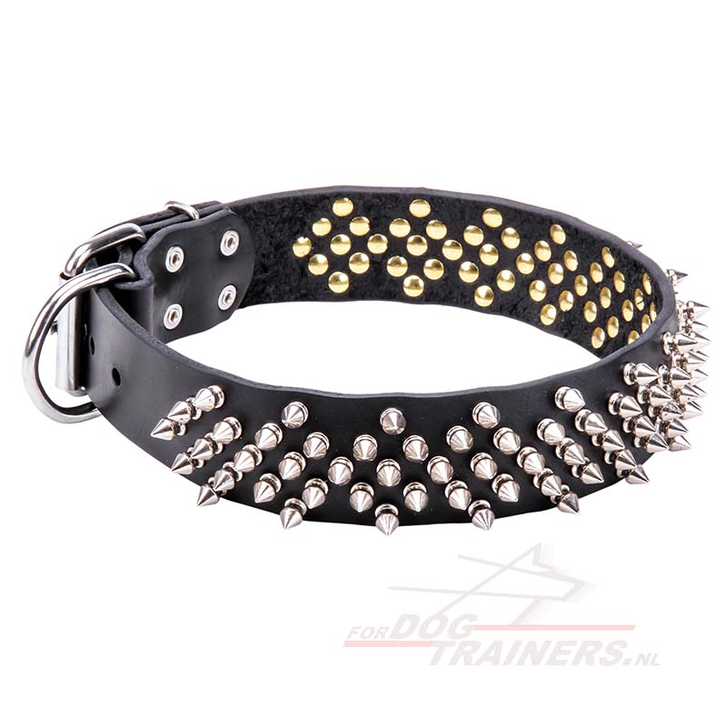 Talloos Egyptische vier keer Zwatre lederen hondenhalsband | Spikes Design - €124.1