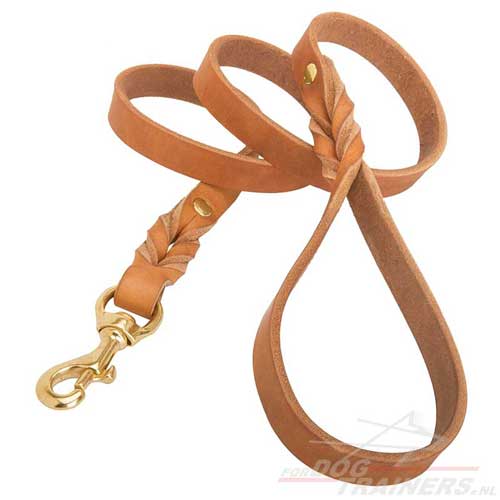 Leren riem met gevlochten decoraties om te trainen, in
beige kleur